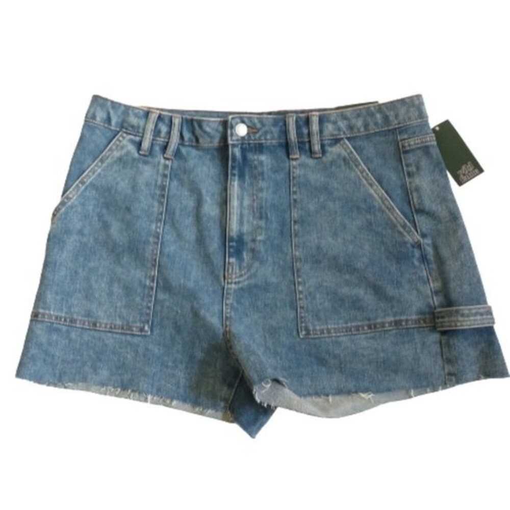 NWT Wild Fable Highest Rise Jean Shorts Size 16/33 Carpenter Raw Hem Cutoffs